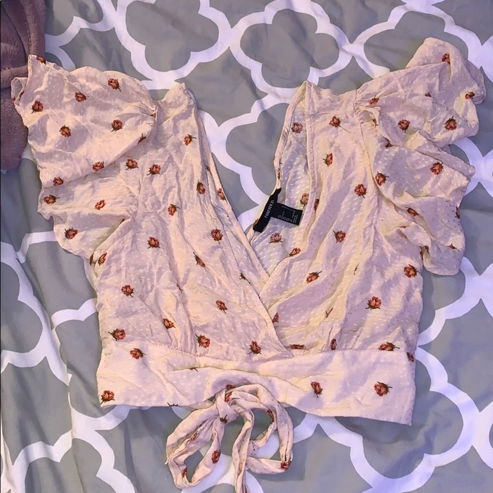 F21 Crop Top w Tie